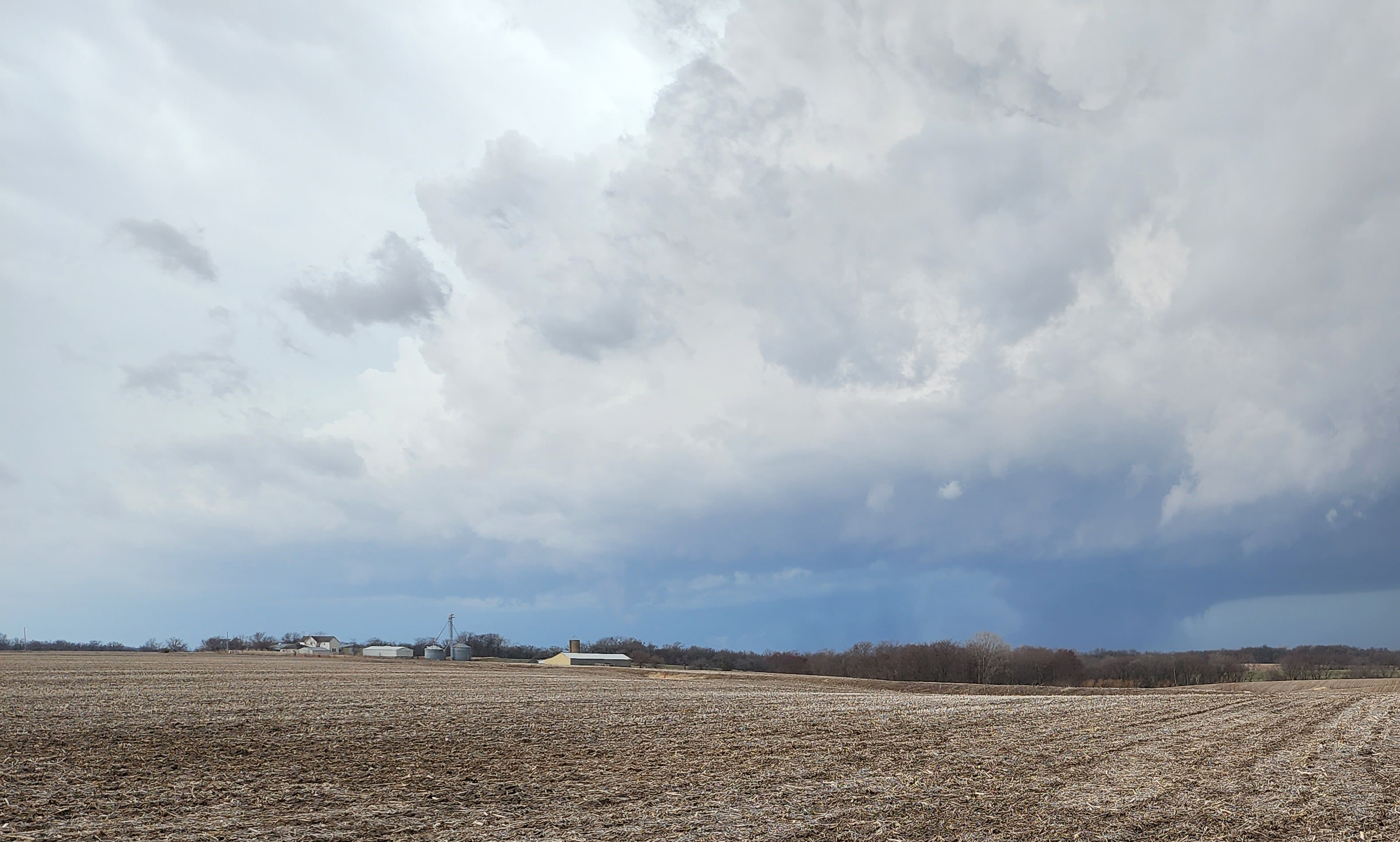 Atmospheric cloud formation